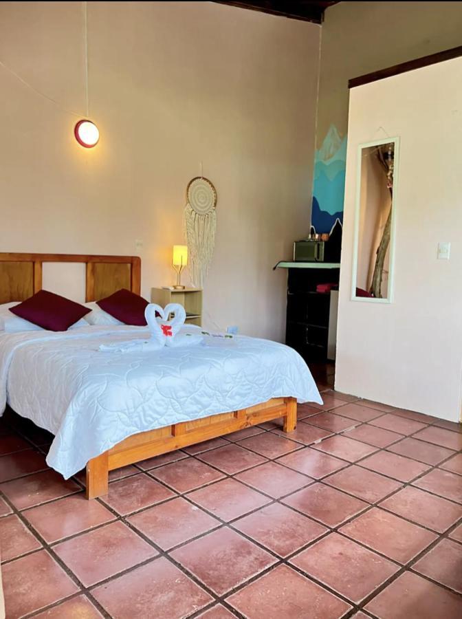 Casa Geraldo Bed & Breakfast Manuel Antonio Exterior foto