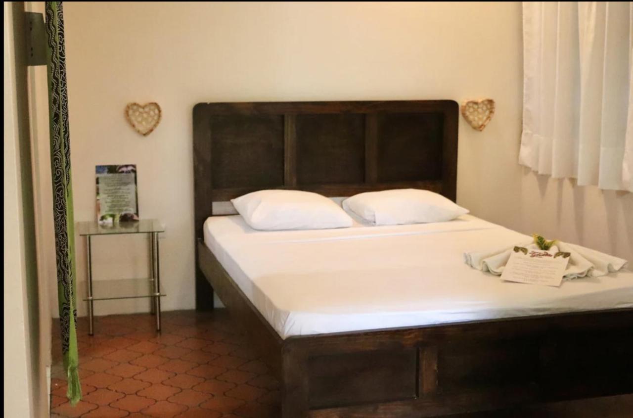 Casa Geraldo Bed & Breakfast Manuel Antonio Exterior foto